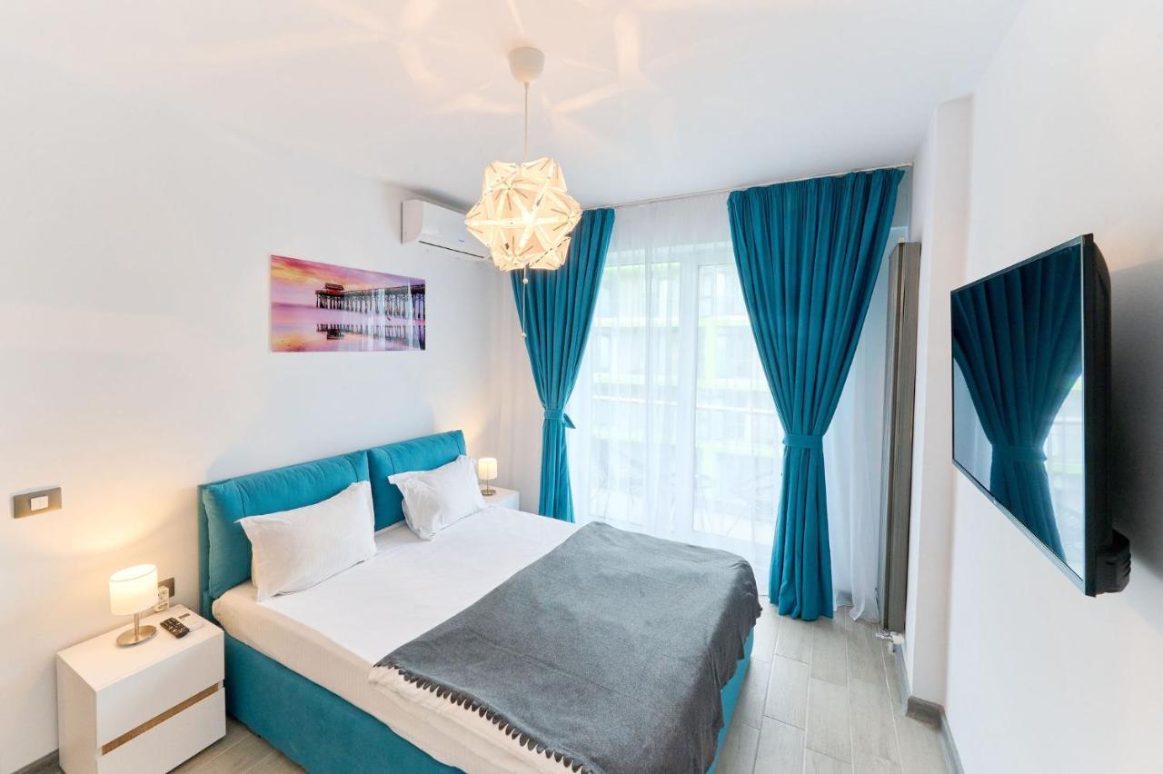 Rainbow Sea View Apartment Spa N Pool Resort - Parking Mamaia Exteriér fotografie