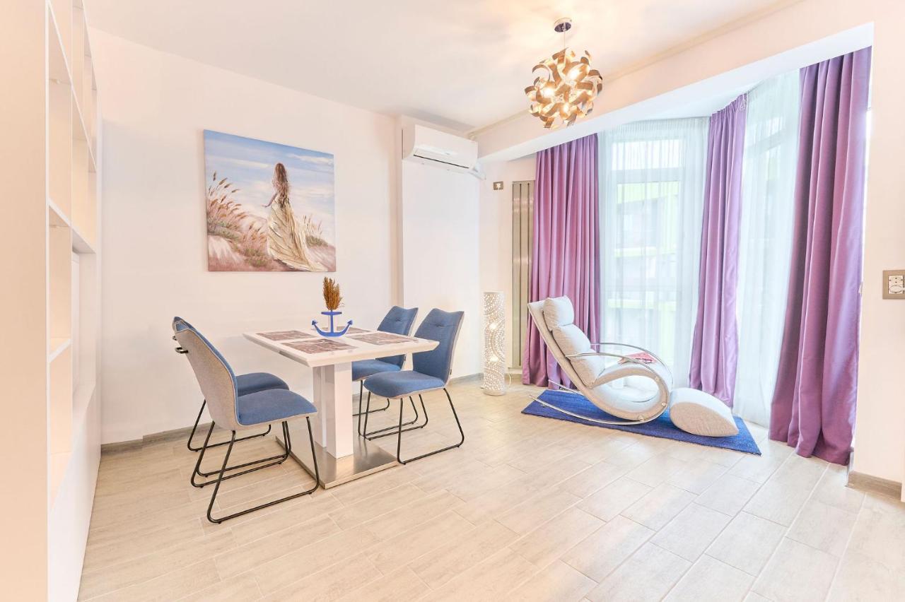 Rainbow Sea View Apartment Spa N Pool Resort - Parking Mamaia Exteriér fotografie
