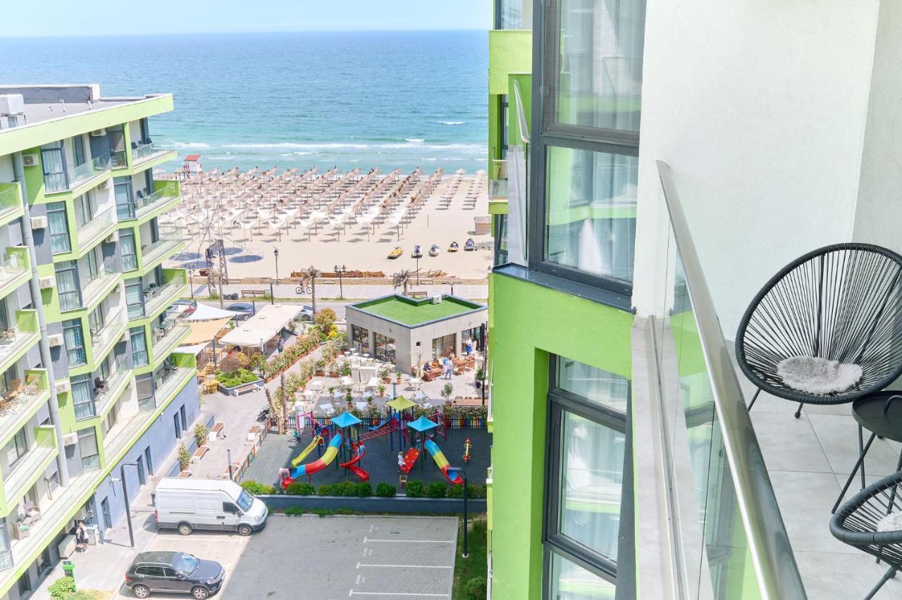 Rainbow Sea View Apartment Spa N Pool Resort - Parking Mamaia Exteriér fotografie