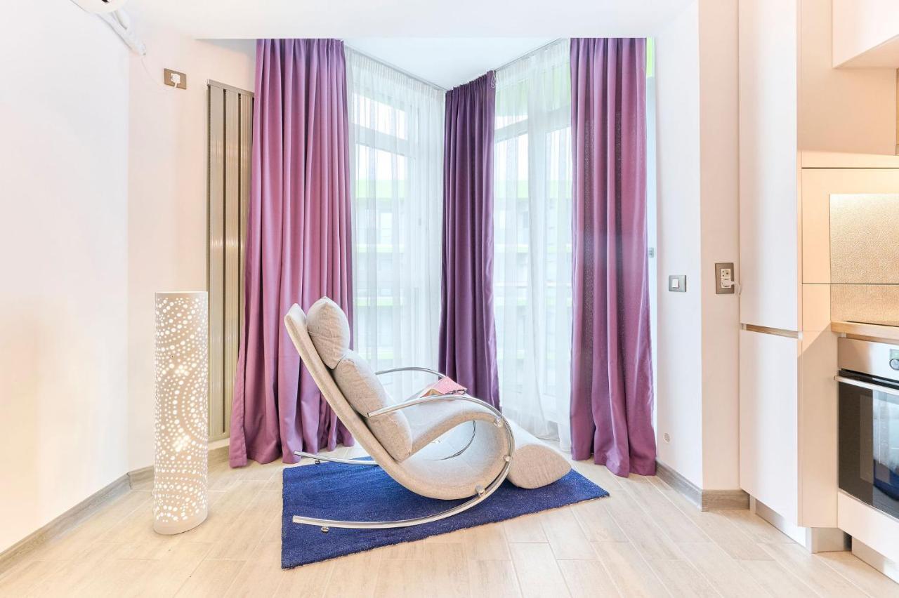 Rainbow Sea View Apartment Spa N Pool Resort - Parking Mamaia Exteriér fotografie